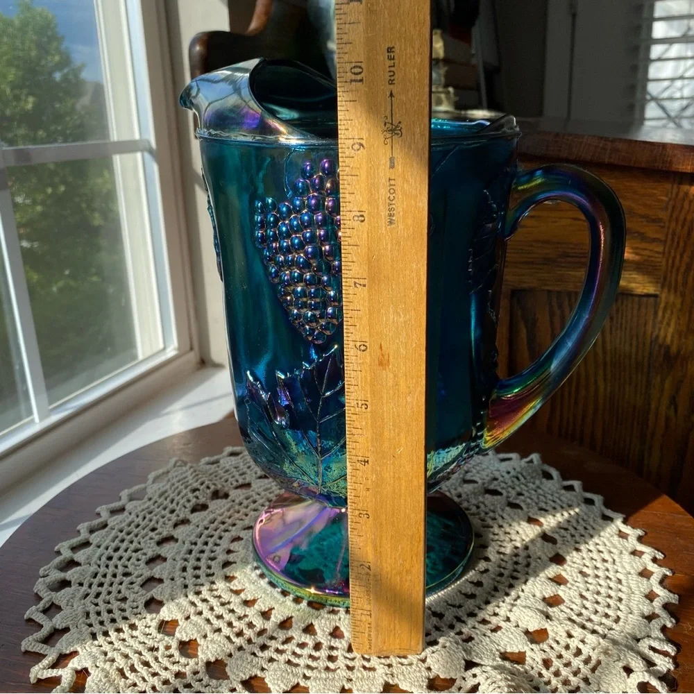 1970's VTG Indiana BLUE CARNIVAL GLASS Harvest Grape Iridescent Large Pitcher.